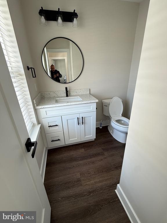 Building Photo - 114 Isabella Dr