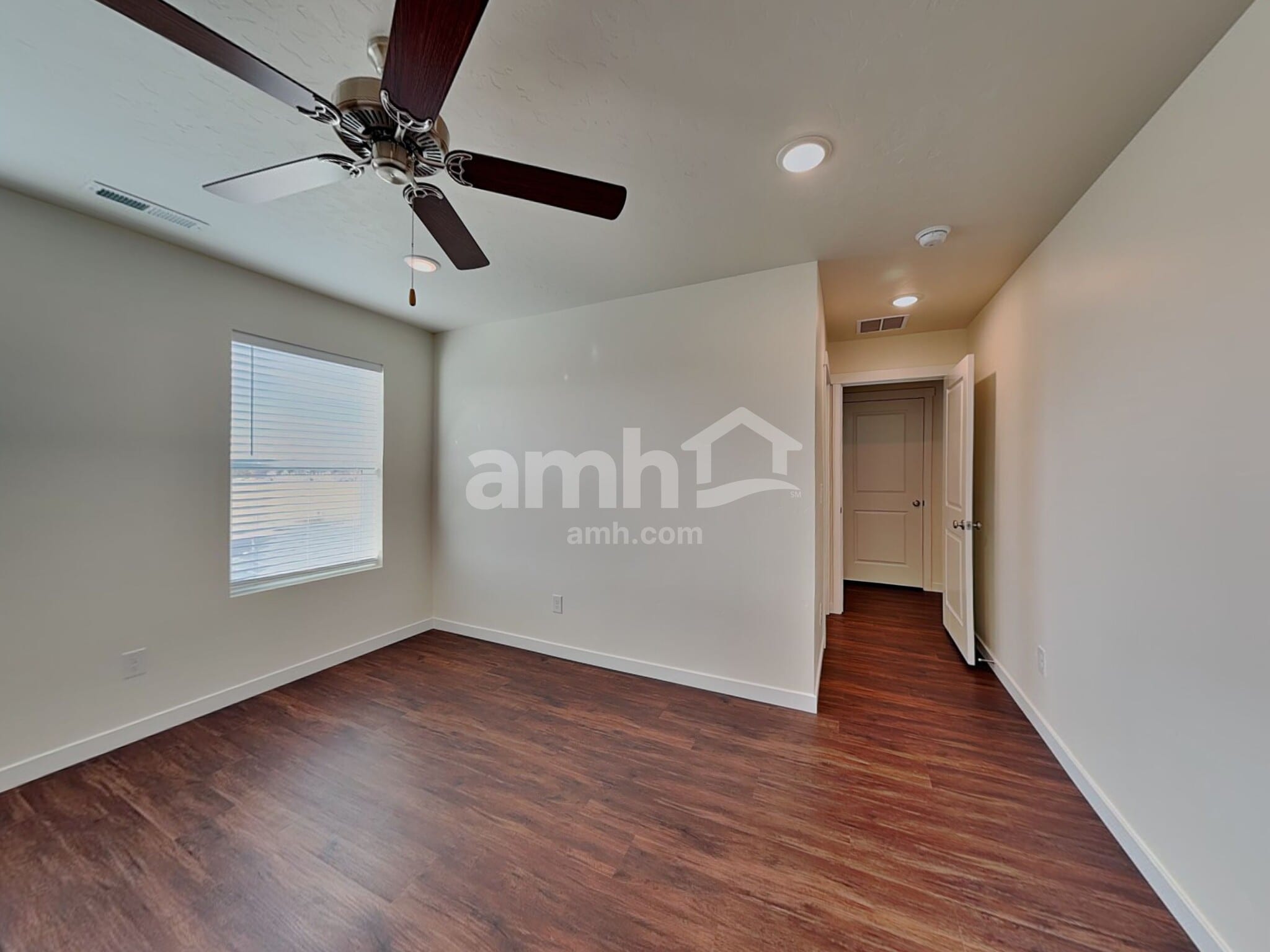 Building Photo - 9508 W Shumard St