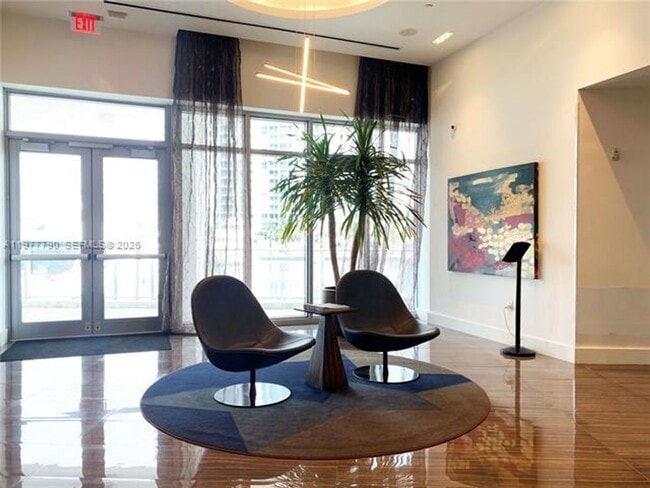 Building Photo - 17111 Biscayne Blvd