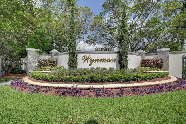 Building Photo - 1604 Abaco Dr