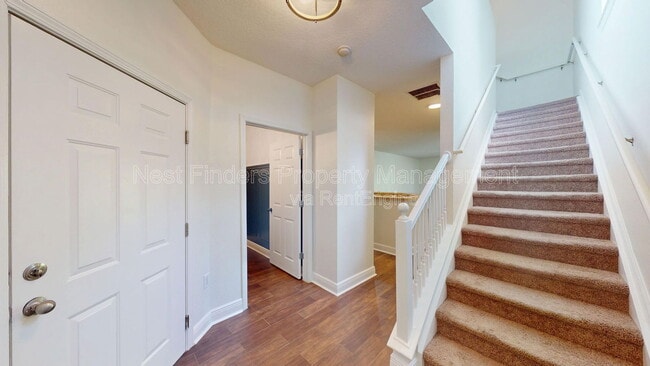 Building Photo - 5663 Greenland Rd