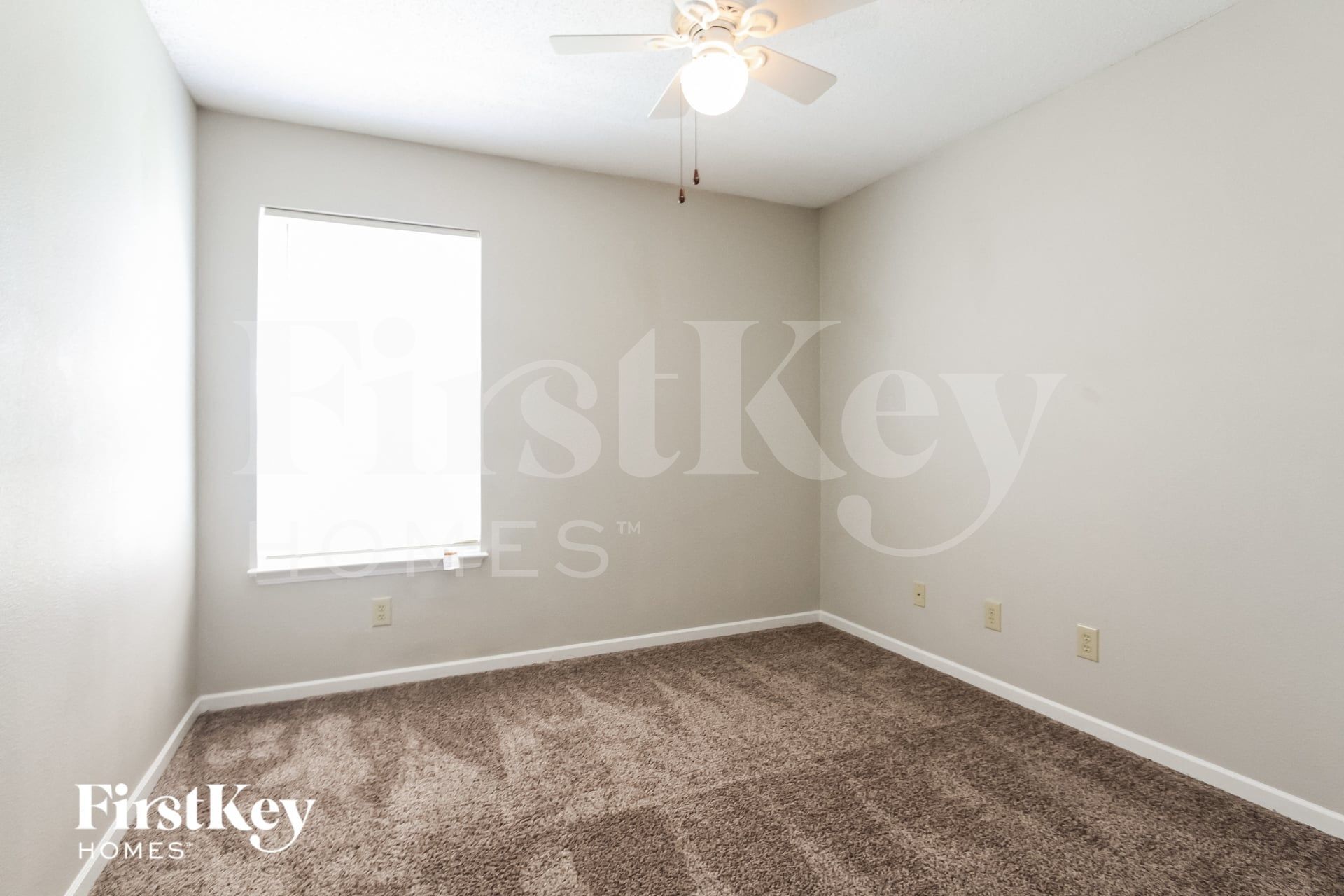 Building Photo - 2733 Redland Ln