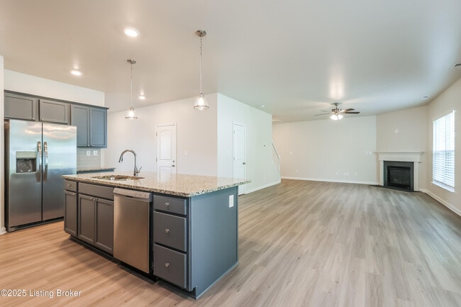 Building Photo - 12039 Wooden Trace Dr