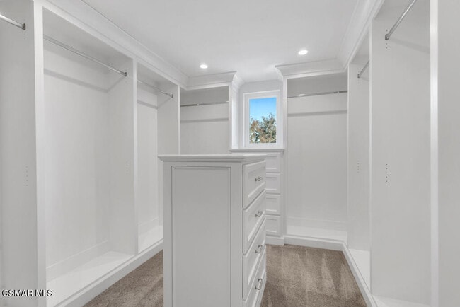 Building Photo - 525 Aqueduct Ct