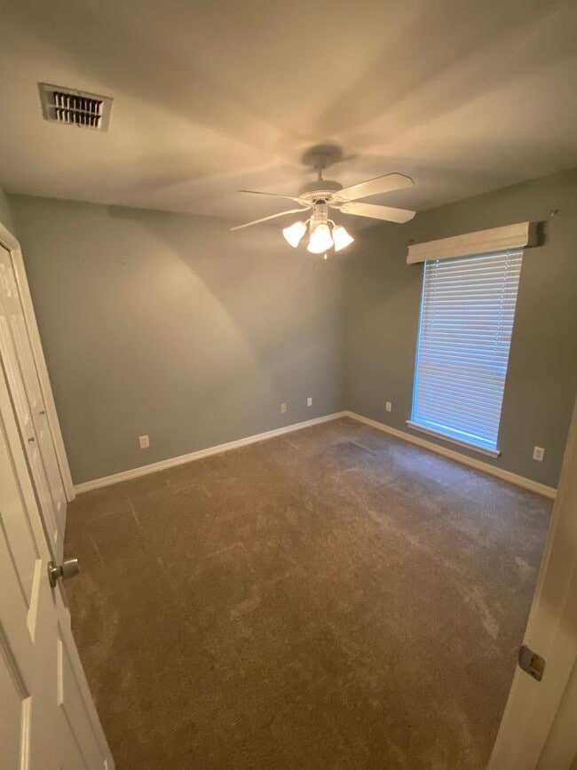Building Photo - 3206 Hanover Ct