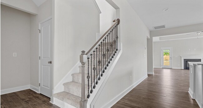 Building Photo - 405 Gooseneck Ln