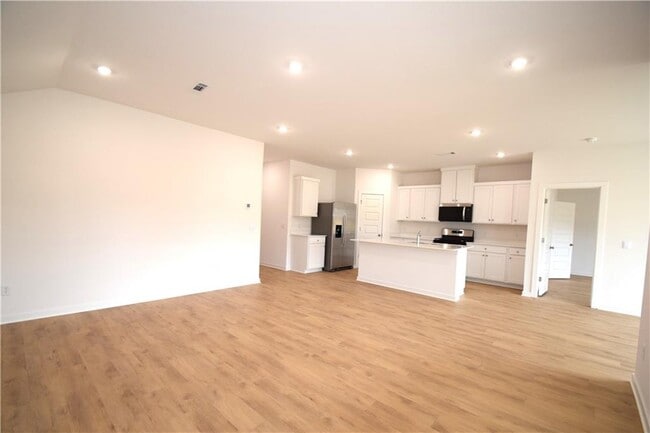 Building Photo - 517 Colorado St