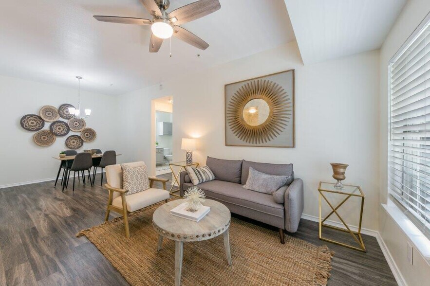 Hillside on Cannon 2202 E William Cannon Dr Austin TX 78744