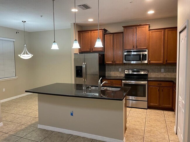 Building Photo - 8409 Costa Blanca Ct