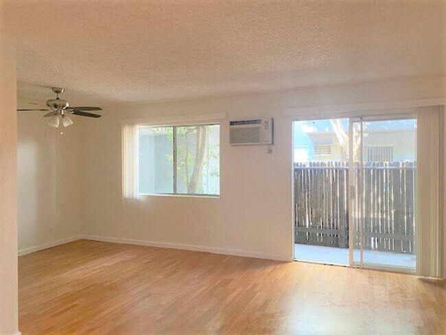 Primary Photo - Charming 1-Bedroom Apartment Located in Va...