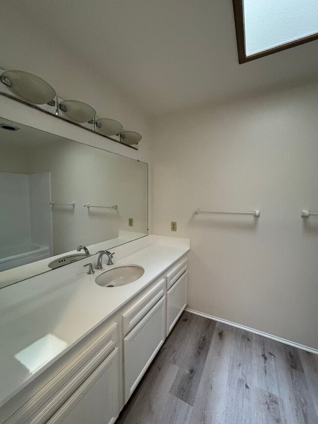 Building Photo - 3435 Reynard Way