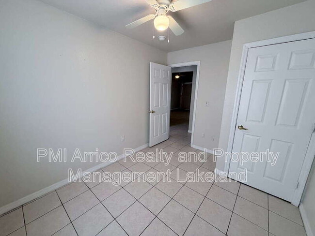 Building Photo - 507 Twin Pines Ln