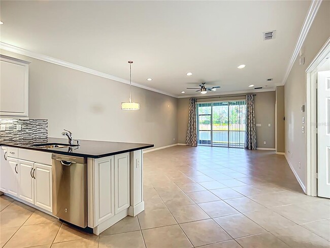 Building Photo - 15646 Aurora Lake Cir