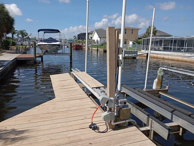 Building Photo - 5024 Miller Bayou Dr