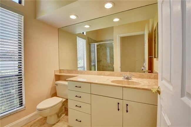 Building Photo - 2700 NW 49th St