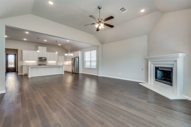 Building Photo - 4720 Bonfire Way