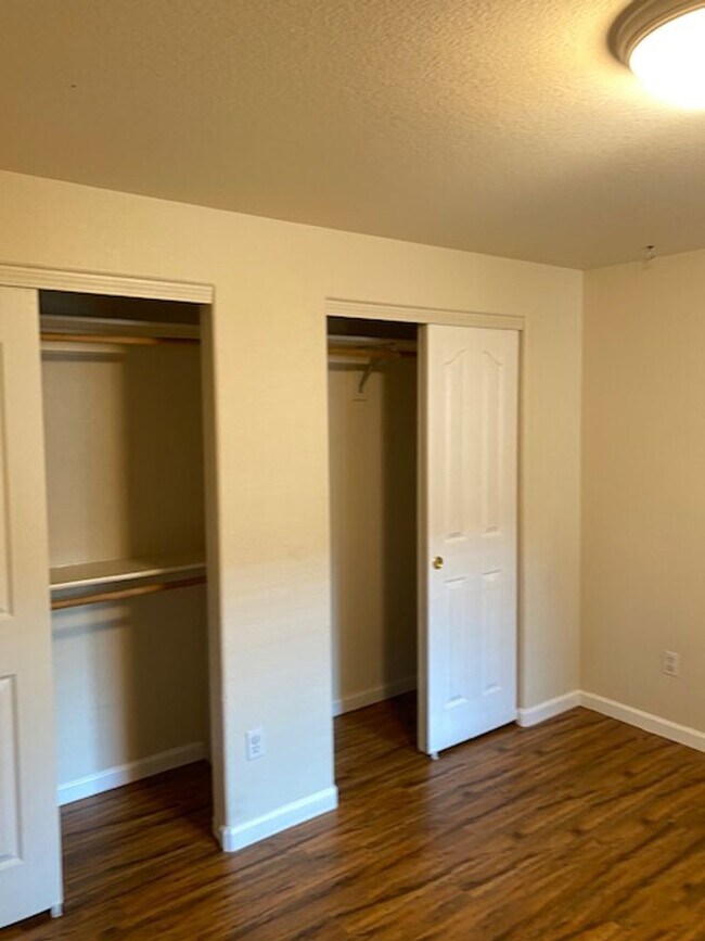 Building Photo - 2210-2214 ARLINGTON