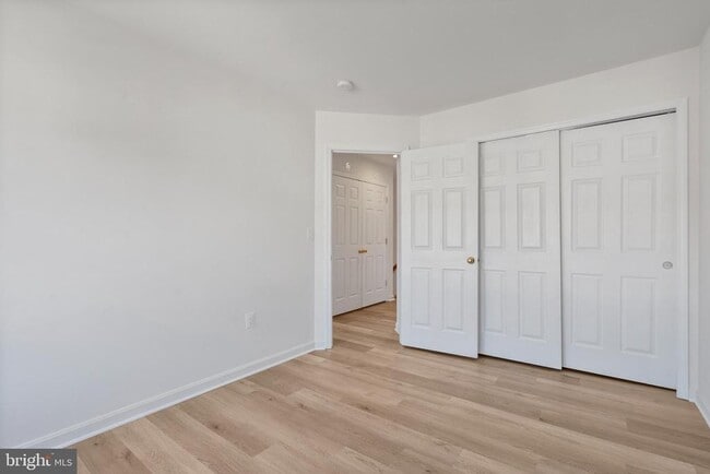 Building Photo - 200 Chesterbrook Ct