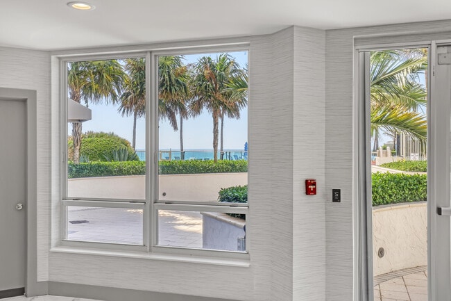 Building Photo - 5200 N Ocean Dr