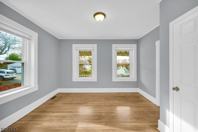 Building Photo - 12 Hillside Ave