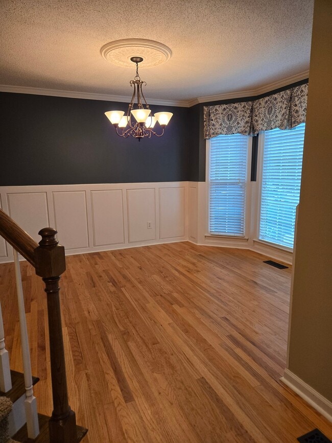 Building Photo - 112 Ramble Cir