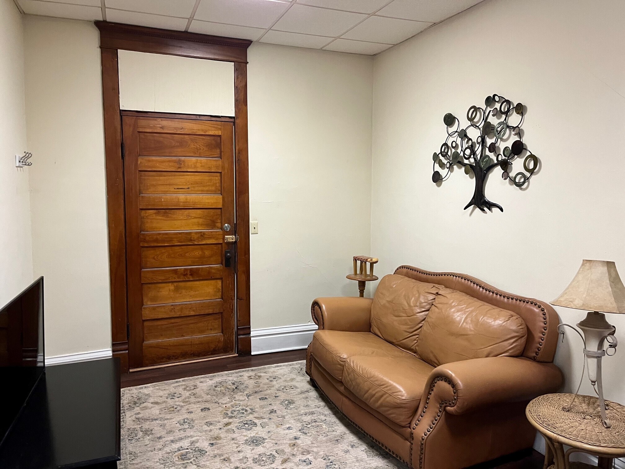 Building Photo - 105 W Railroad St