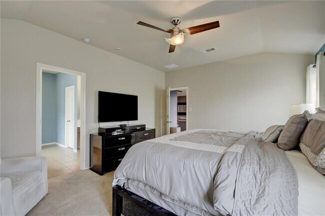 Building Photo - 1036 Estival Dr