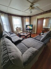 Building Photo - Rowe Property