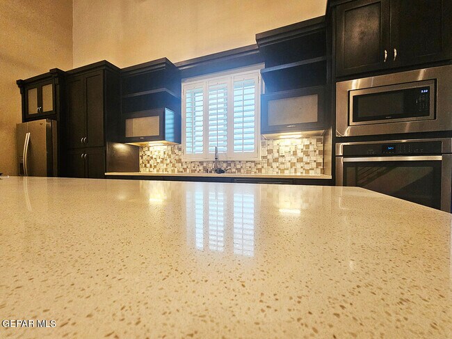 Building Photo - 13185 Tiverton Rd