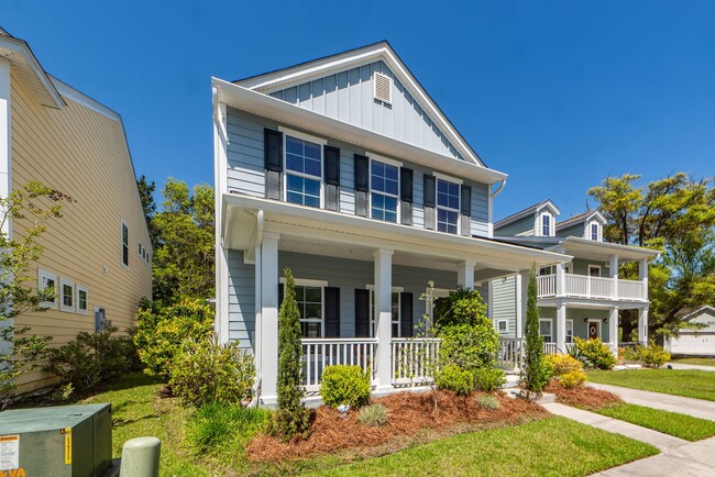 Building Photo - 3 Bedroom 2.5 Bath Single Family Home in W...