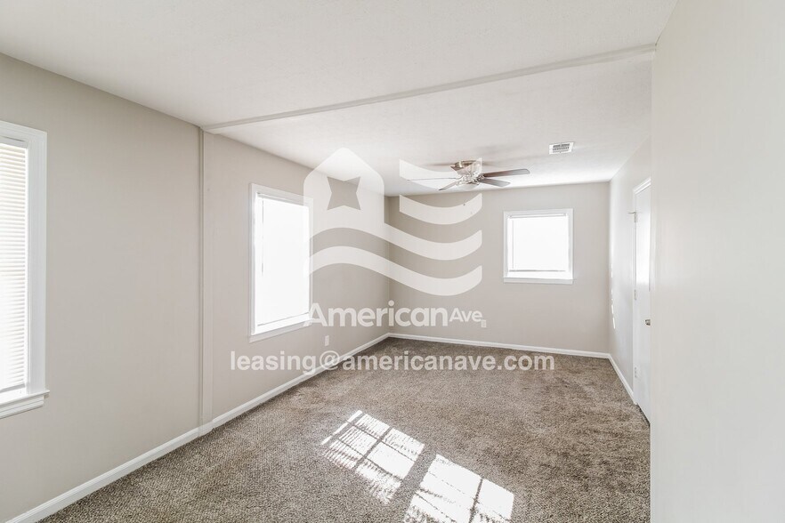 Building Photo - 439 Olsen Ave