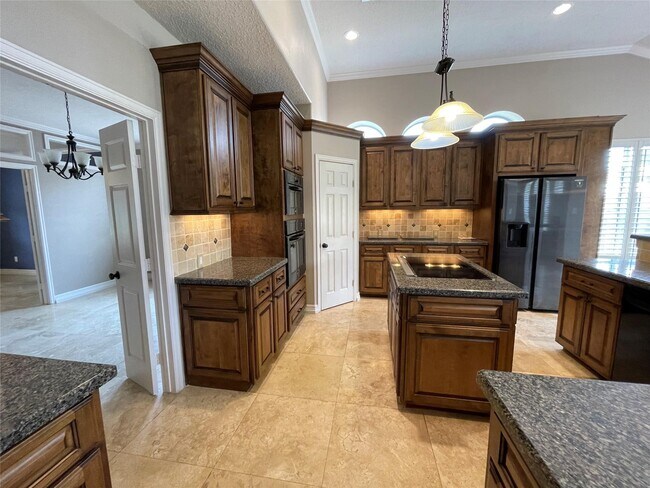 Building Photo - 11611 Canyon Breeze Dr