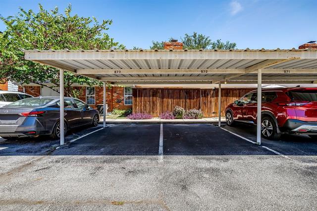 Building Photo - 1147 Roaring Springs Rd