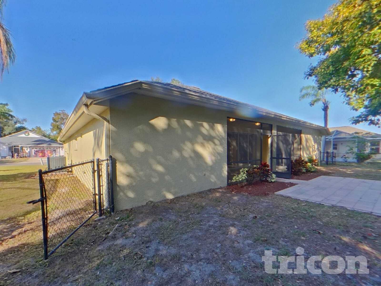 Building Photo - 5811 28th St E