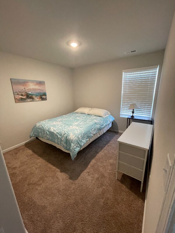 Building Photo - 155 Shallow Dr
