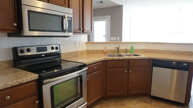 Building Photo - 1309 Snowy Egret Dr