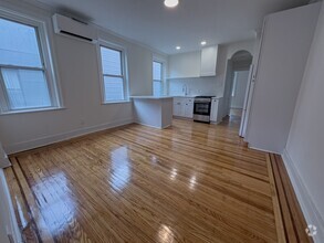 Building Photo - 1223 N Franklin St