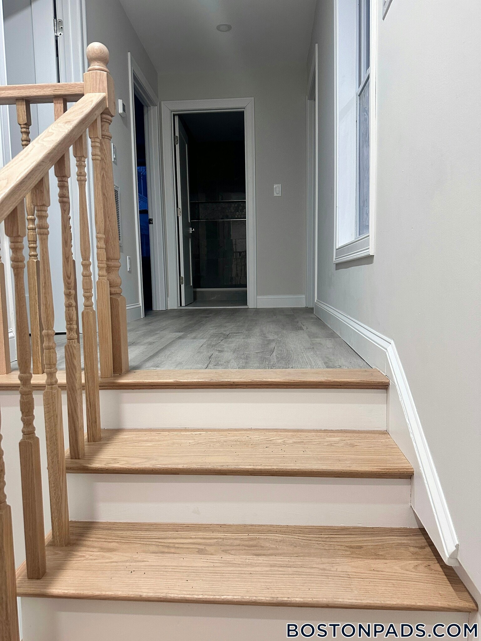 Building Photo - 55 Burrell St