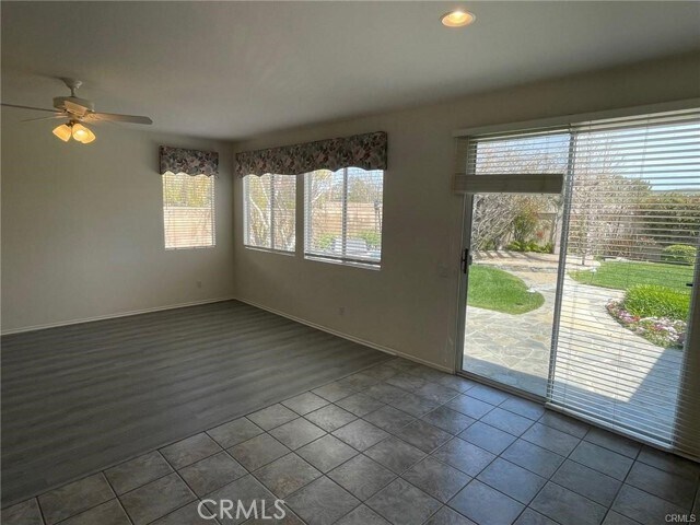 Building Photo - 25322 Heather Vale St