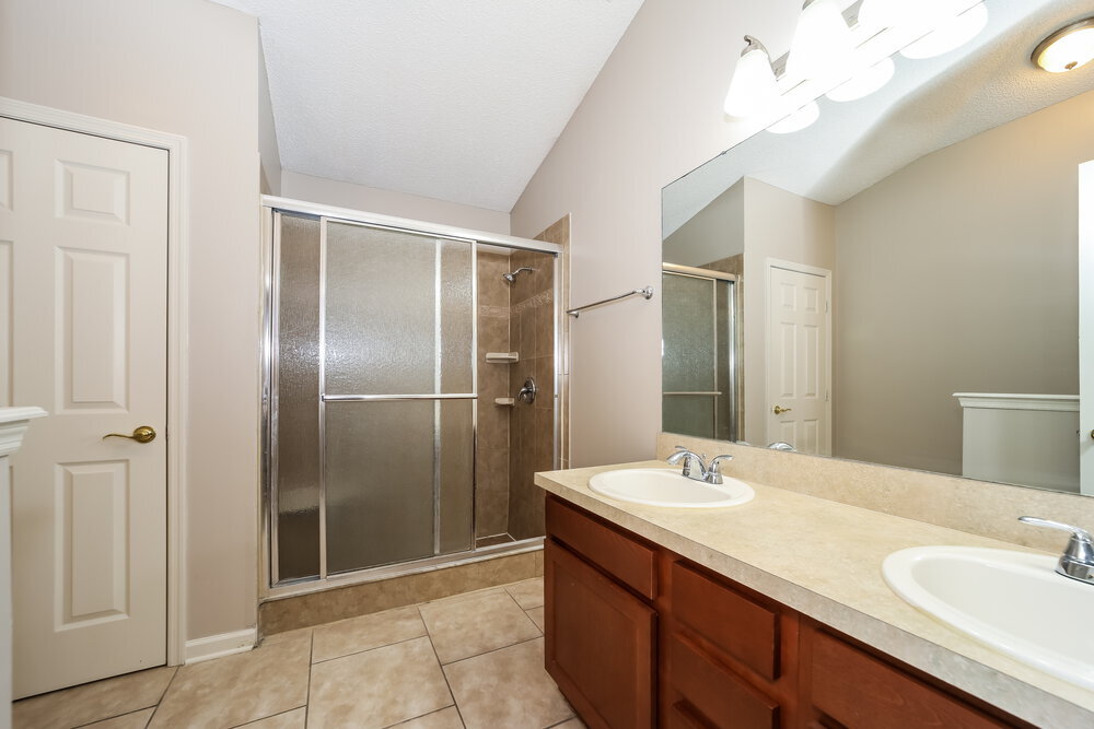 Building Photo - 12559 Fallohide Ln