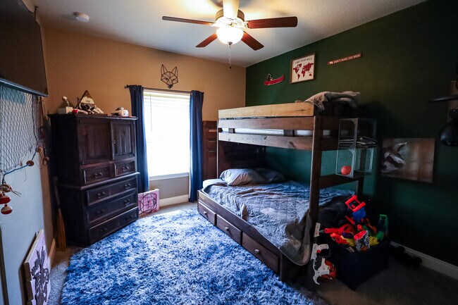 Building Photo - 9168 Military Trail