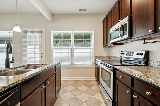 Building Photo - 5440 Safe Harbour Way