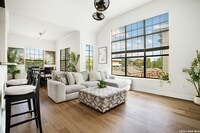 Building Photo - 7342 Oak Manor Dr