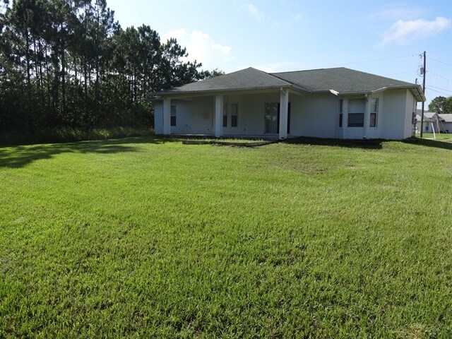 Building Photo - 6117 NW Gause Ave