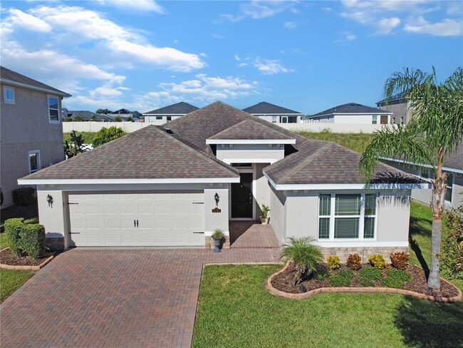 Primary Photo - 2034 Honeybell Ave