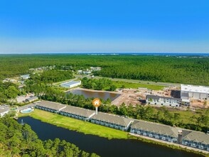 Building Photo - 212 Kara Lake Dr