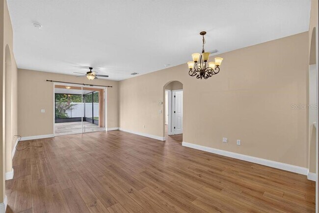 Building Photo - 5605 Hawklake Rd