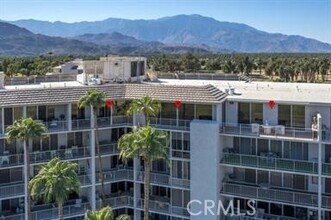 Building Photo - 900 Island Dr