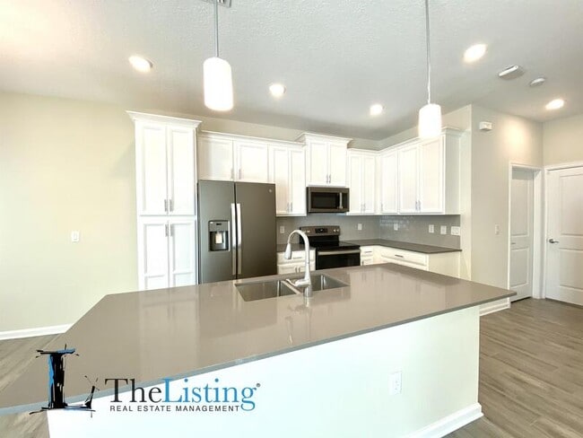 Building Photo - 1304 Shinnecock Hills Dr