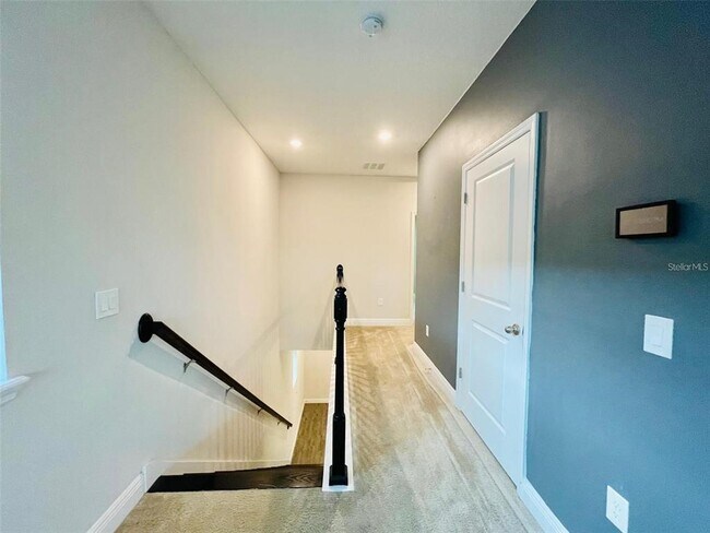 Building Photo - 1775 White Feather Lp